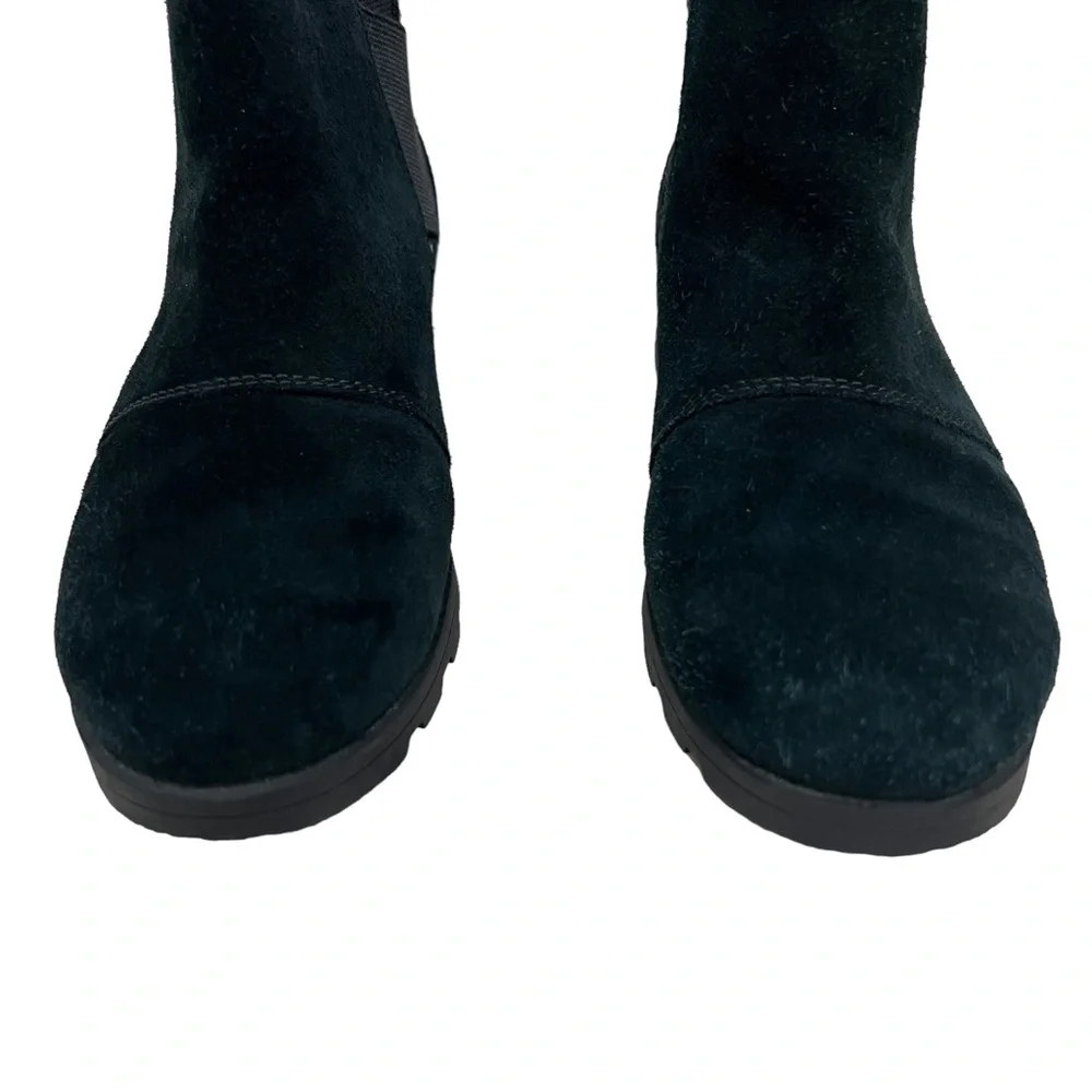 Sorel Emelie youth girls suede Chelsea ankle booties size 4